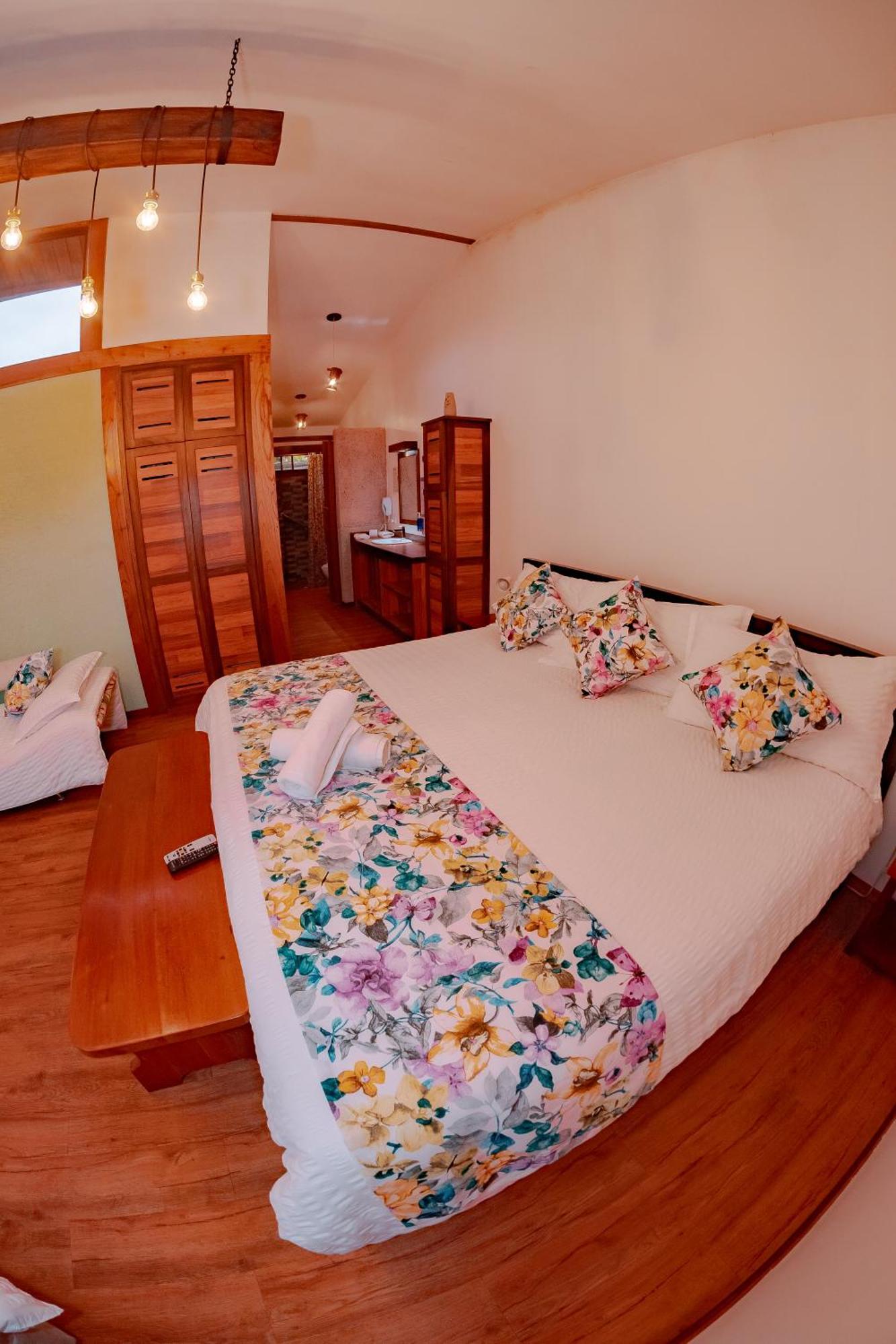 Sisakuna Lodge Mindo Kültér fotó
