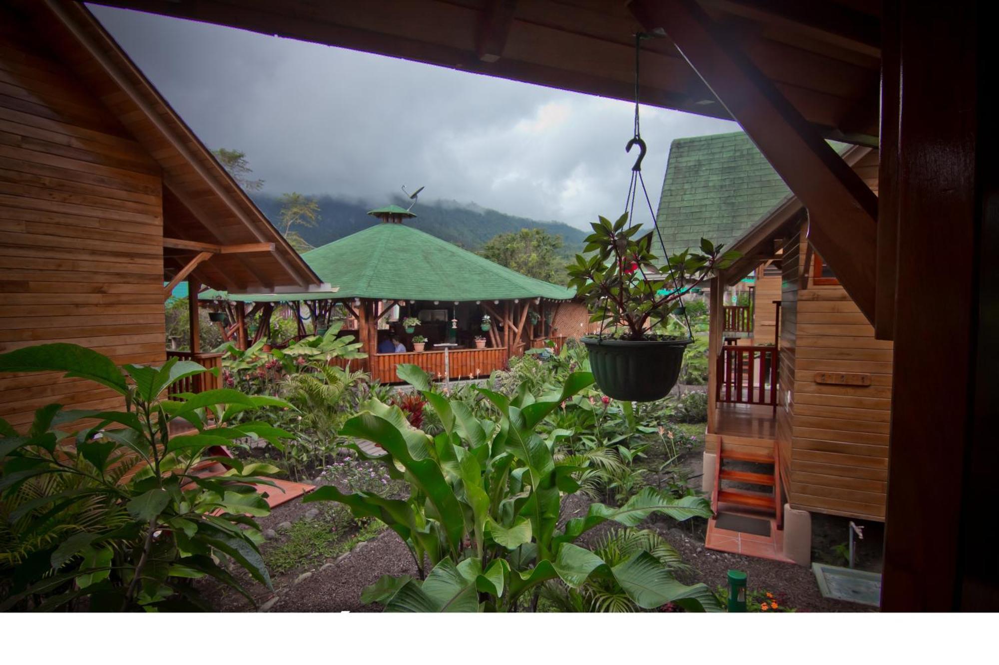 Sisakuna Lodge Mindo Szoba fotó