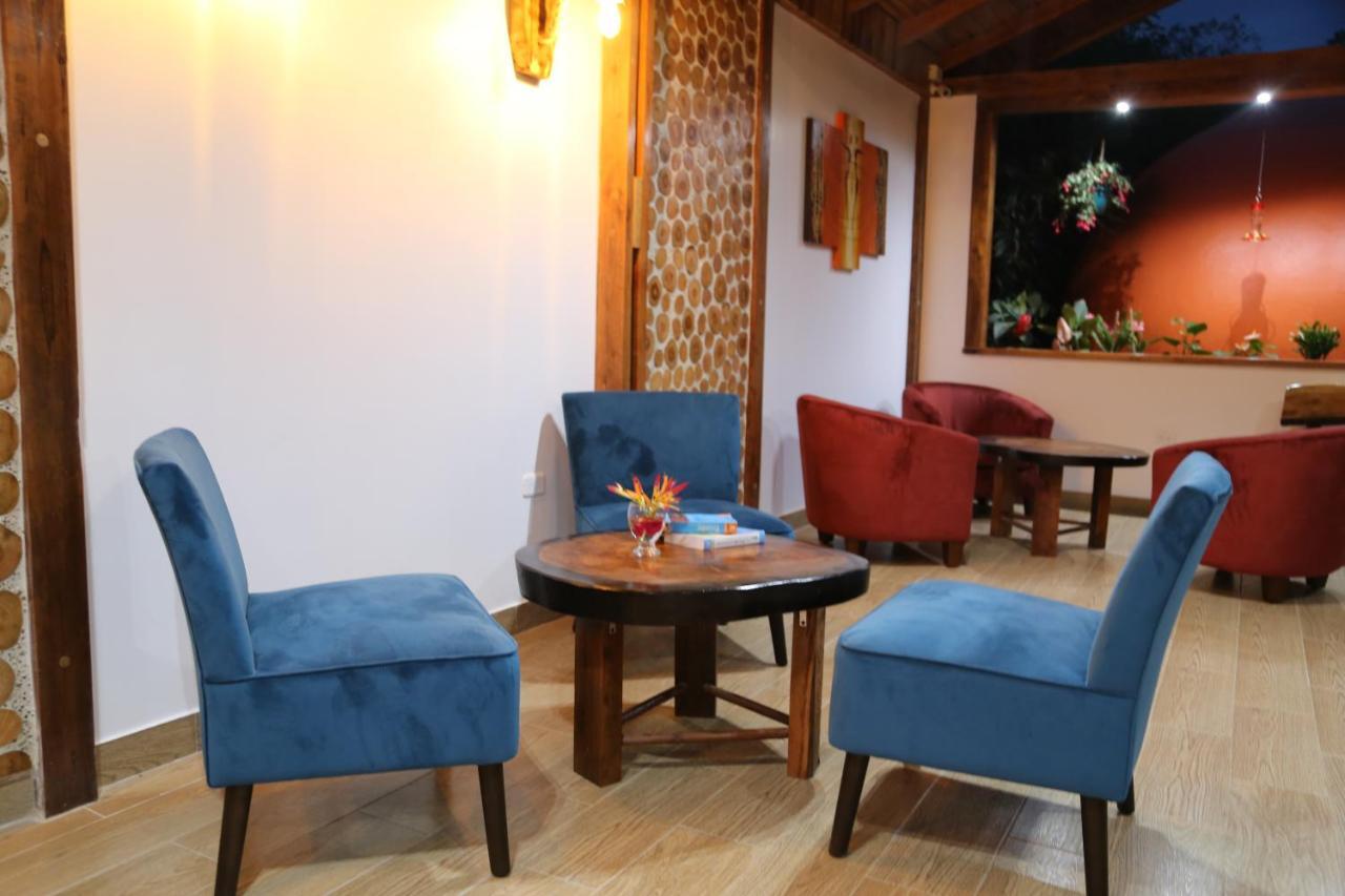 Sisakuna Lodge Mindo Kültér fotó